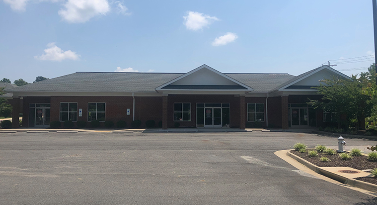 210-310 W. Hundred Road