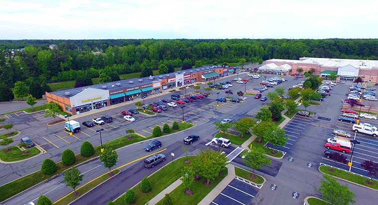 131 Hill Carter Parkway | ASHLAND SQUARE