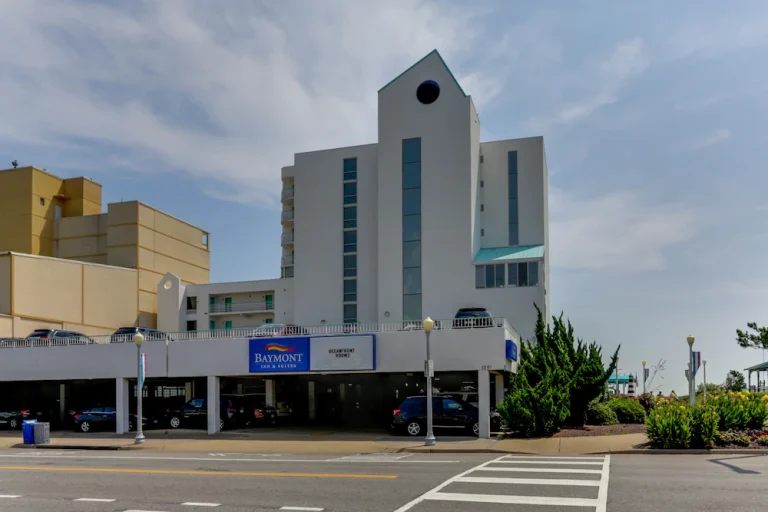 Baymont Inn & Suites