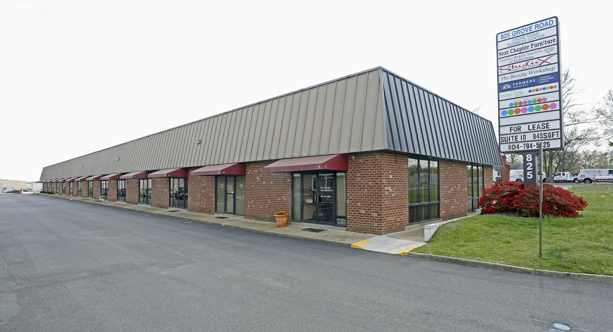 825 Grove Road